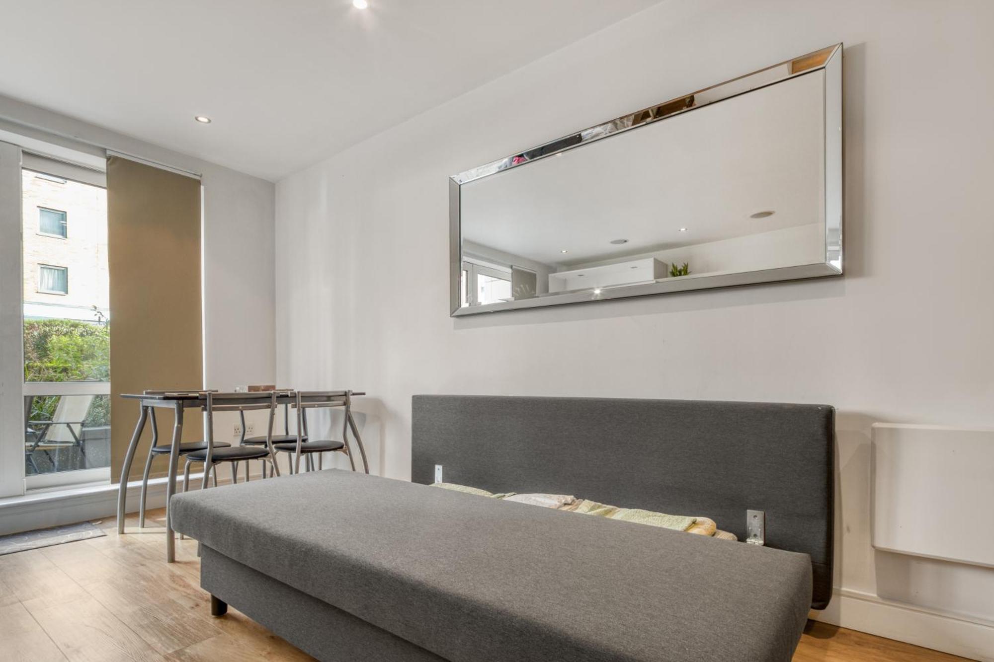 Apartmán Modern Chic Studio Chelsea Londýn Exteriér fotografie