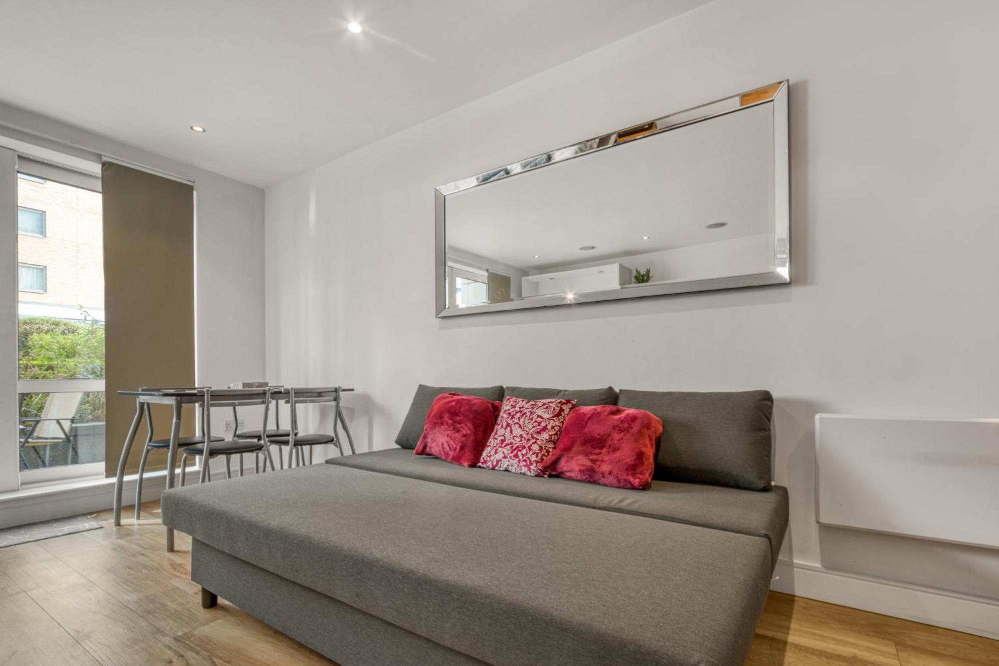 Apartmán Modern Chic Studio Chelsea Londýn Exteriér fotografie